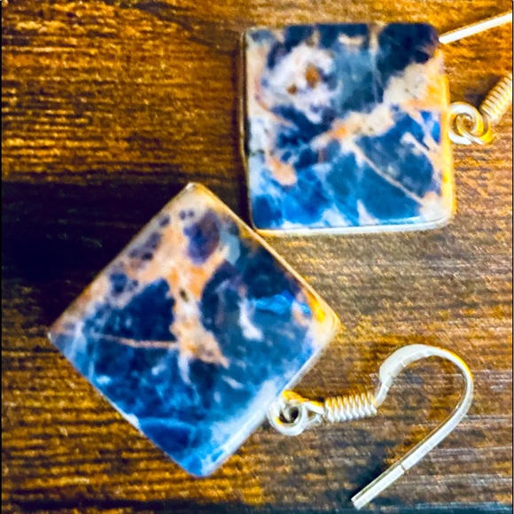 Deep Pearlescent Blue Dangling Earrings - Picture 2 of 4